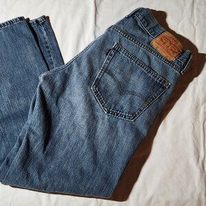 Levi's 559 sz 34 X 30 relaxed Straight leg well loved